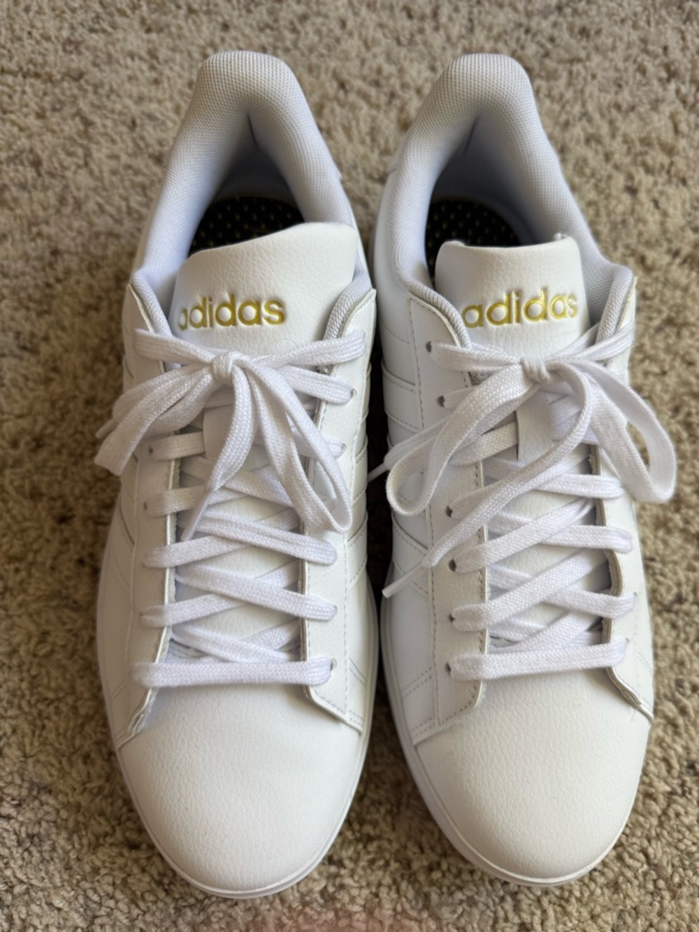 adidas White Low-Top Court-Style Sneakers with Gold Logo - Picture 3 of 5